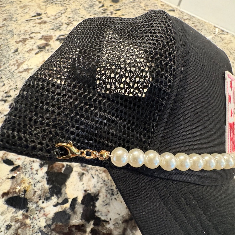 NEW TRUCKER HAT - DOLLY FOR PRESIDENT PATCHES & PEARLS - 🧢✨ - Picture 10 of 12